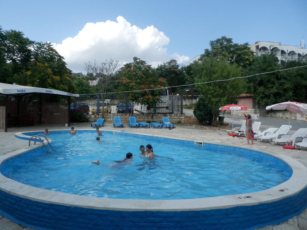 Olimpia Supersnab Hotel 巴尔奇克 外观 照片