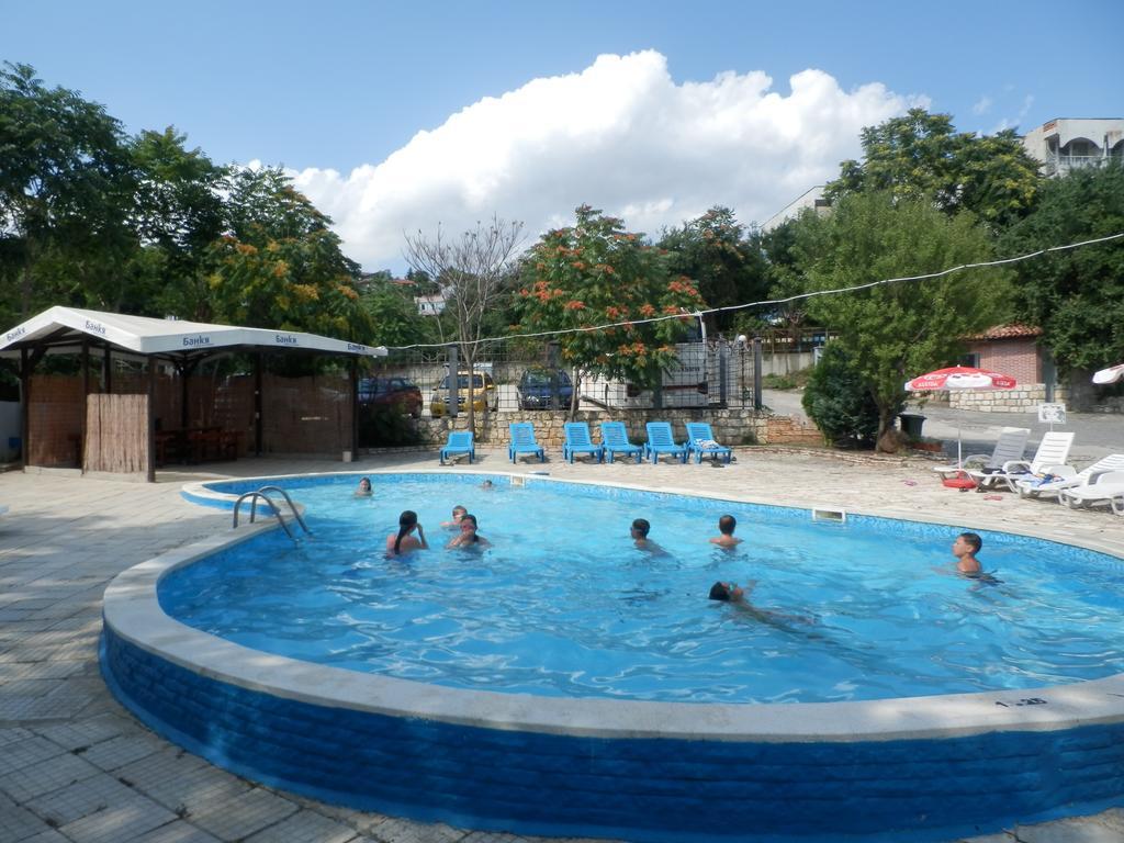Olimpia Supersnab Hotel 巴尔奇克 外观 照片