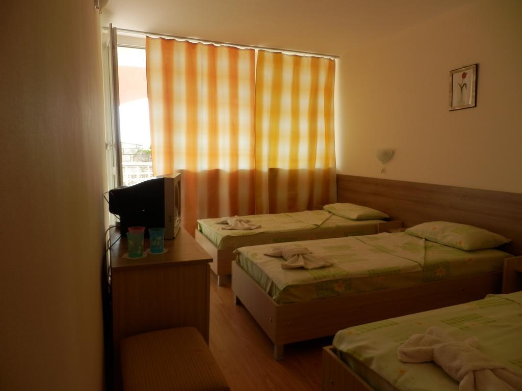 Olimpia Supersnab Hotel 巴尔奇克 外观 照片